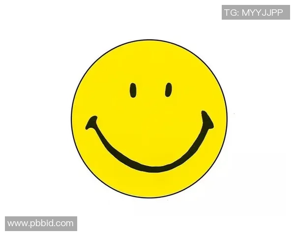 笑脸头像下的足球明星女生展现青春活力与运动魅力 笑脸头像下的足球明星女生展现青春活力与运动魅力